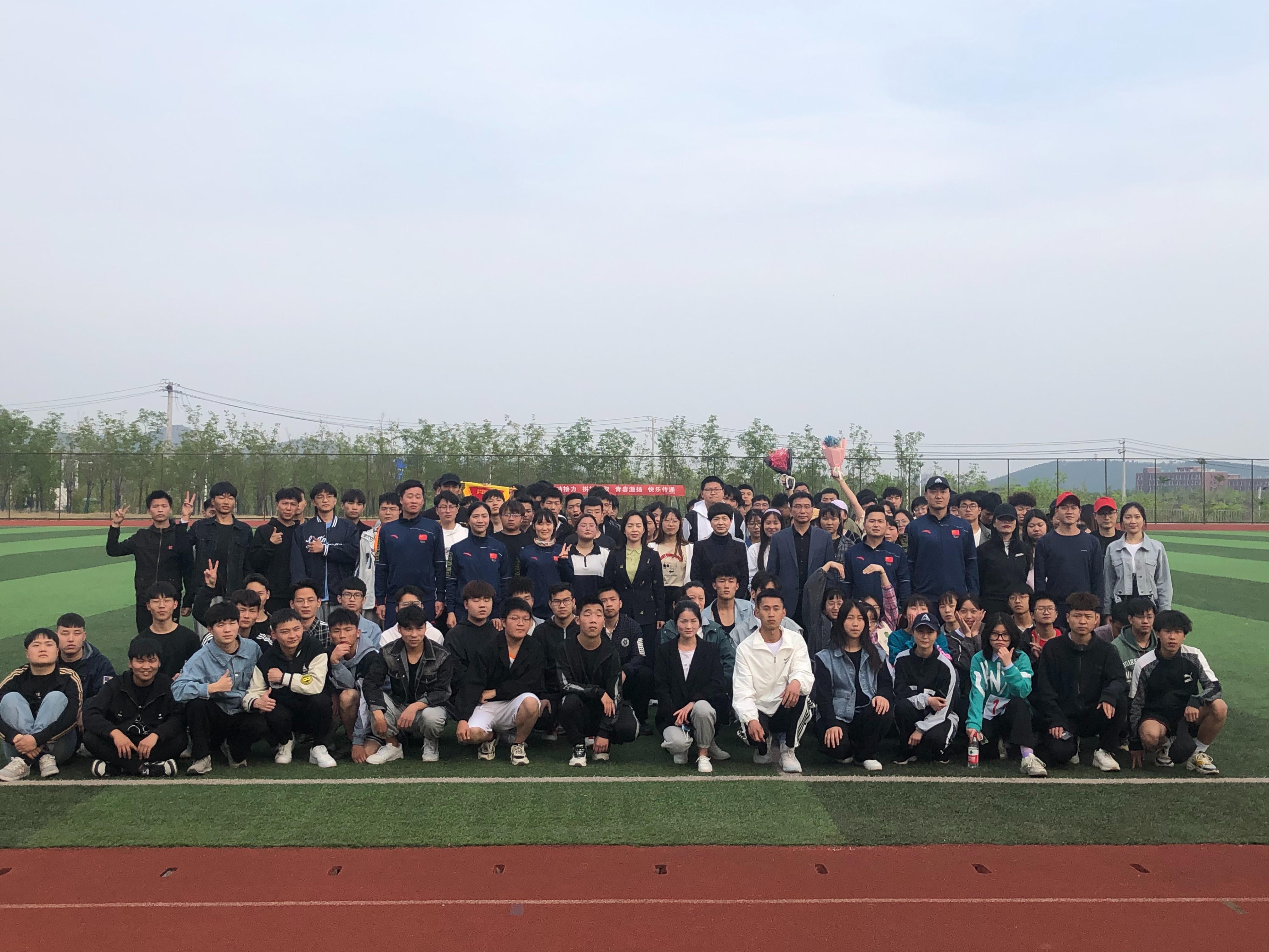 1618970697362550.jpg 1618970697362550.jpg