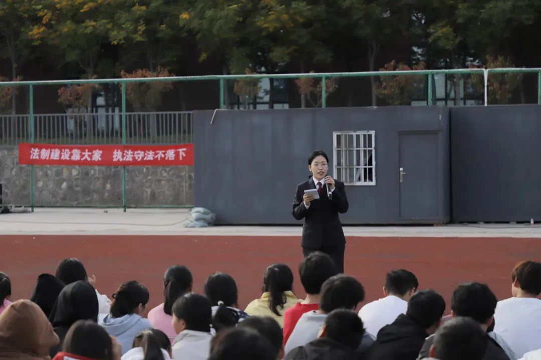 1698632176700947.jpg 640 (1).jpg