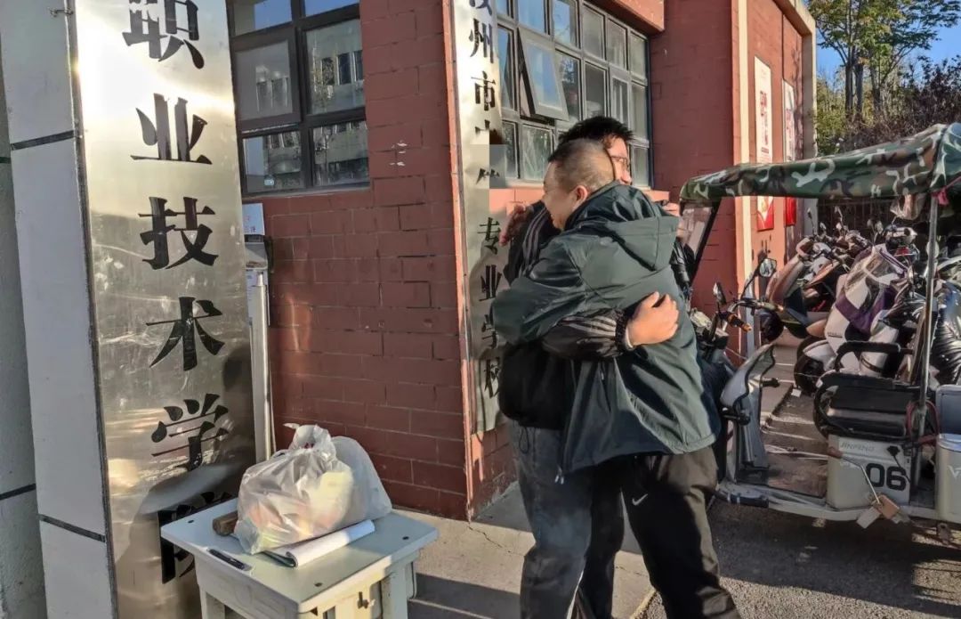 1699932196431001.jpg 640 (1).jpg