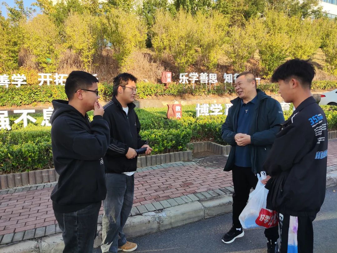 1699932223474294.jpg 640 (2).jpg