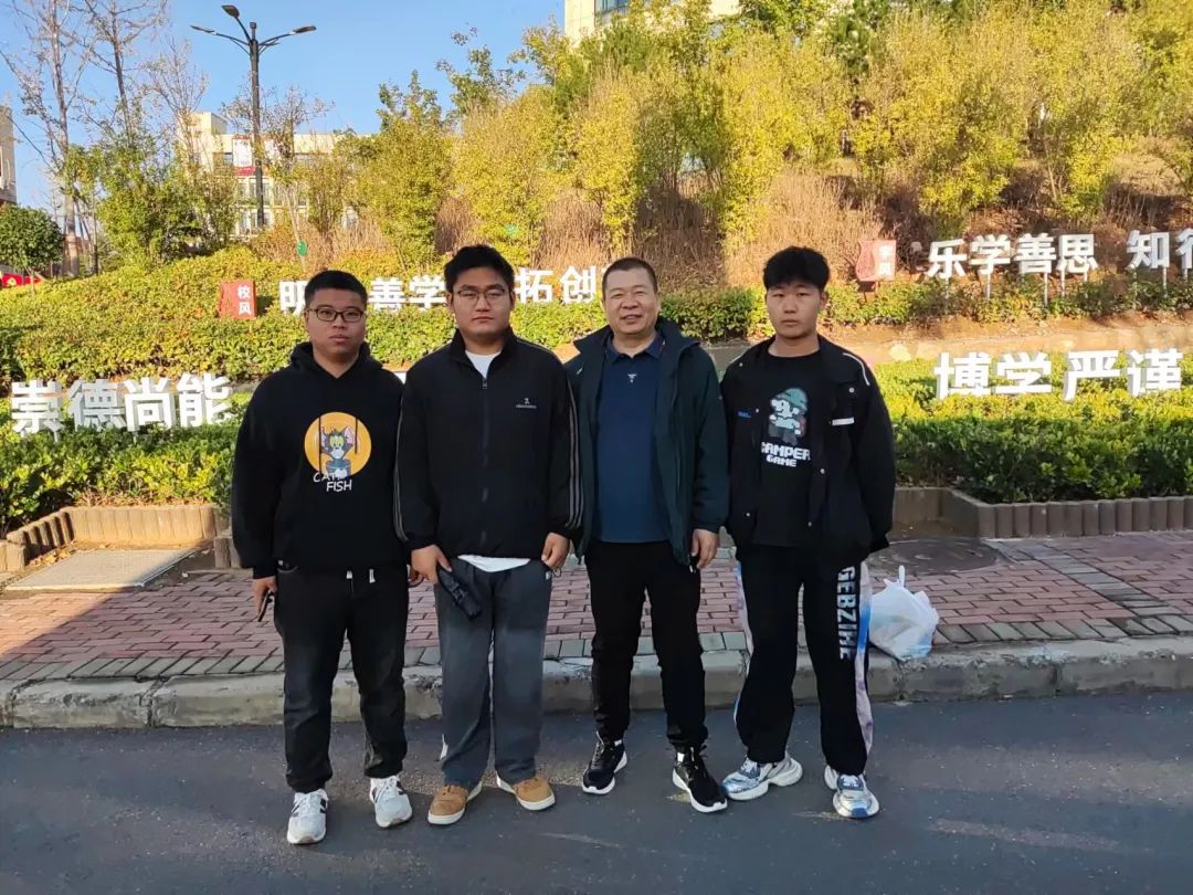 1699932245265719.jpg 640 (3).jpg